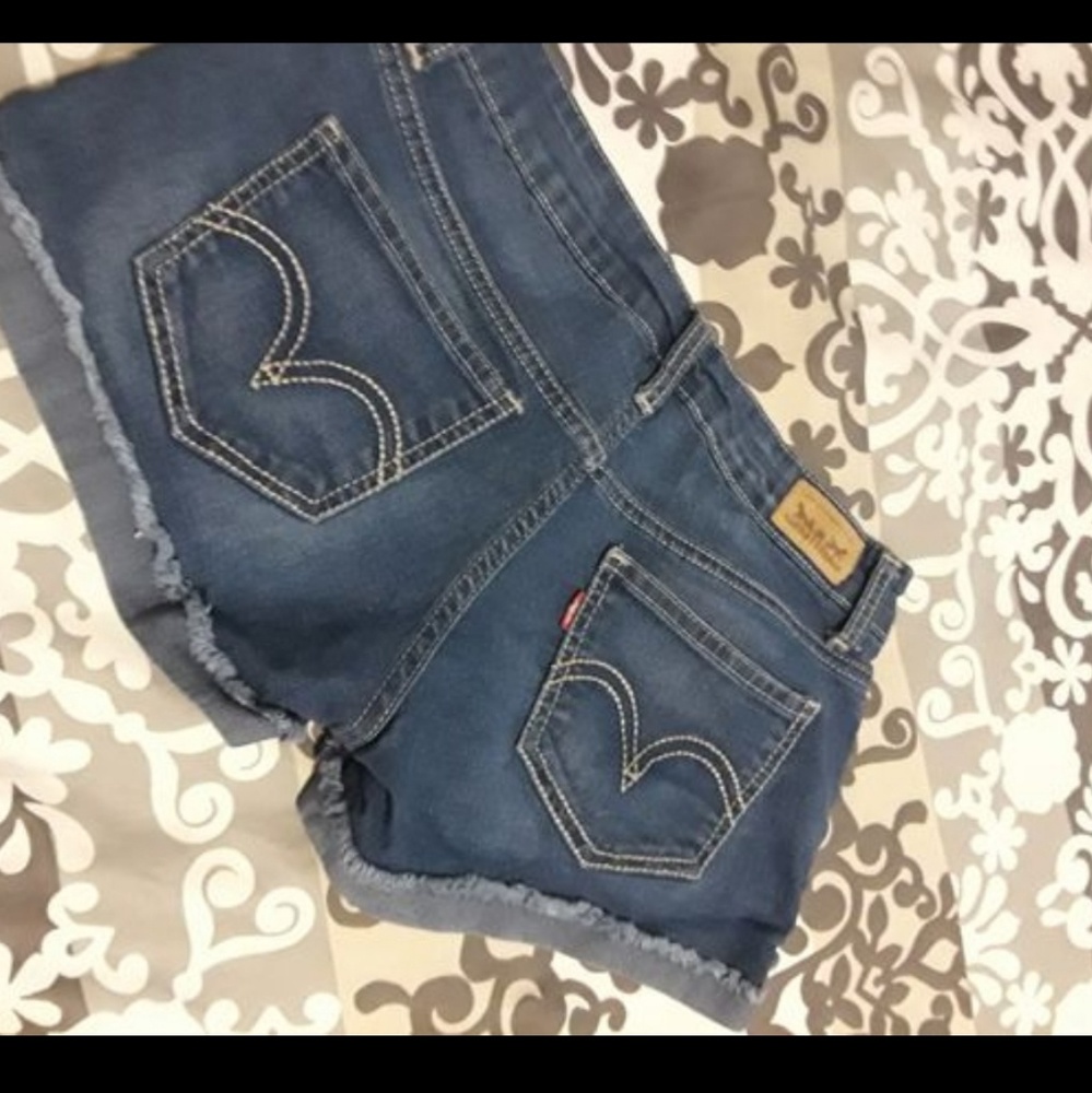 Levi shorts